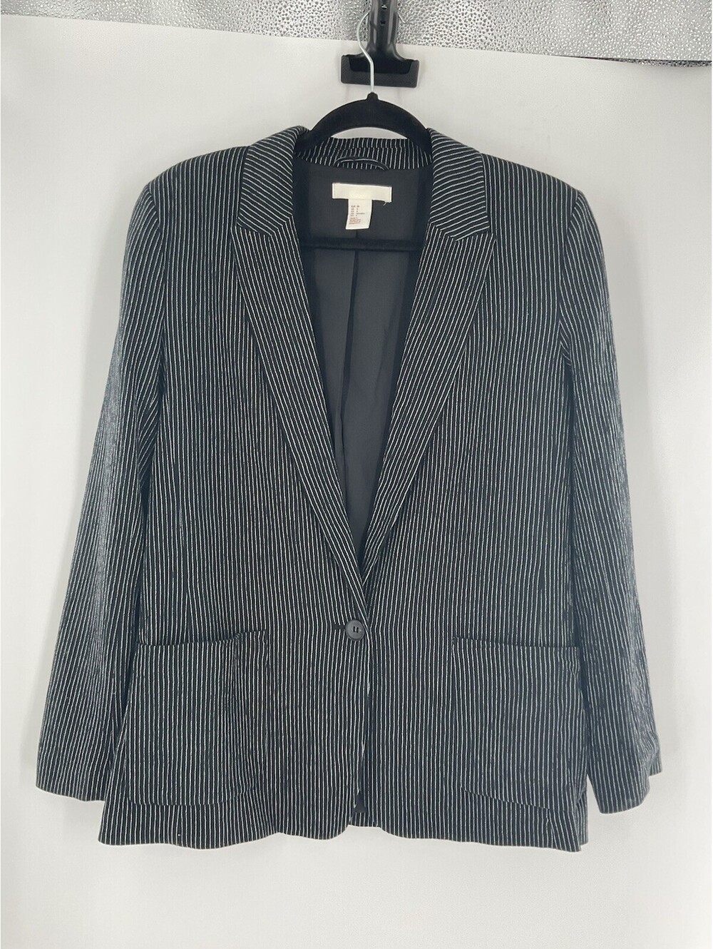 H&M Women’s Size 6 Pin Striped Suit Jacket Black And White 136